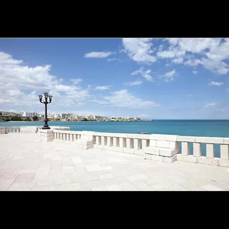 Origini - With Private Garden Apartment *